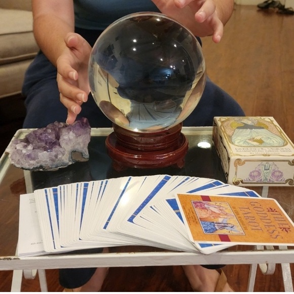 Psychic reading - Picture 2 of 2